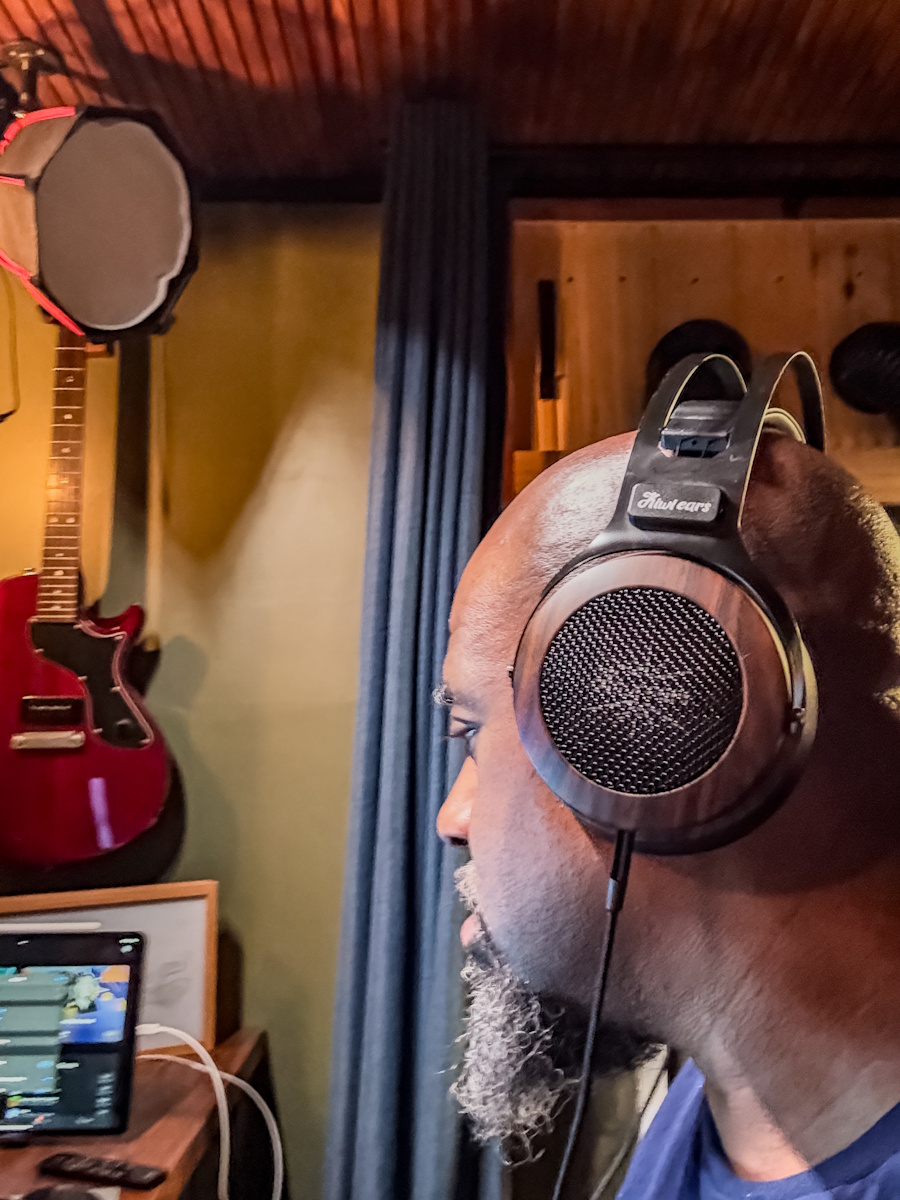 Kiwi Ears Altruva Hi-Fi 50mm Dynamic Driver Headphones review