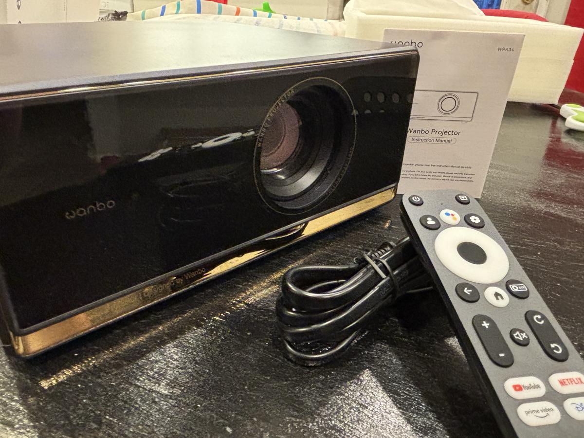 Wanbo X5 Pro projector review - smart projector, smart choice
