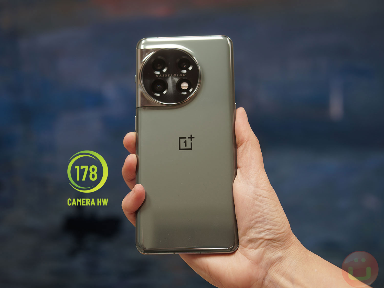 OnePlus 11 Review | Ubergizmo