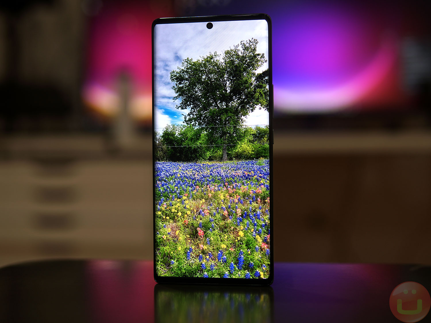 Honor 70 Review | Ubergizmo