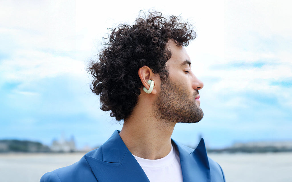 What Features Define Premium Earbuds and Headphones in 2026? – Noise