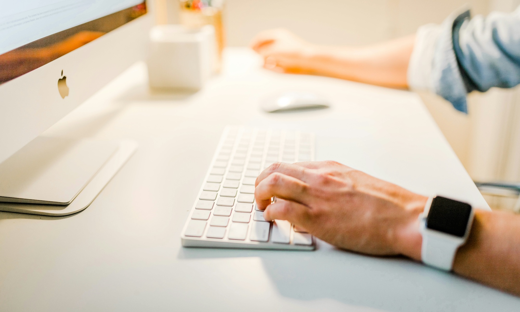 the tech stack powering one-person SaaS — Gadget Flow
