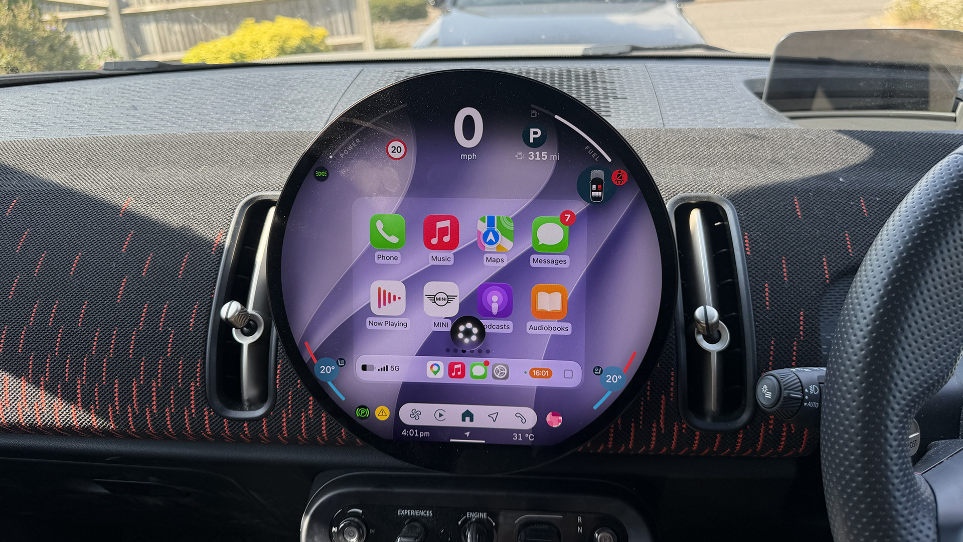 6 reasons I still use wired Apple CarPlay, even though all the car brands are pushing wireless